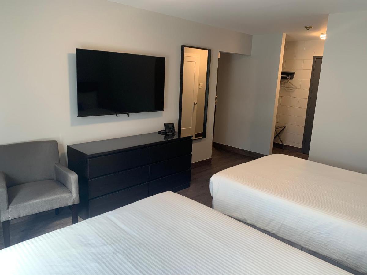 Nor Villa Hotel 위니펙 외부 사진